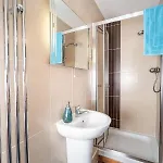 Bridge House 2 *