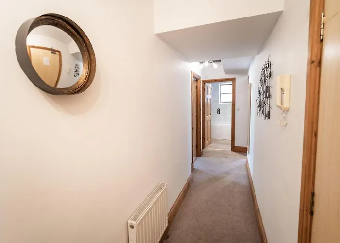 Bridge House 2 بيت للعطل كيسويك